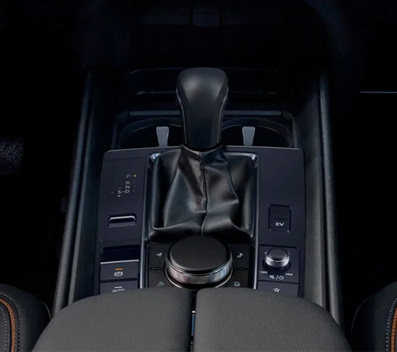 A close-up image of the Mazda Intelligent Drive Select in the interior of an HEV